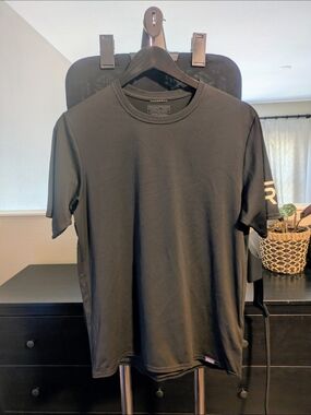 Patagonia Men's Top in Black